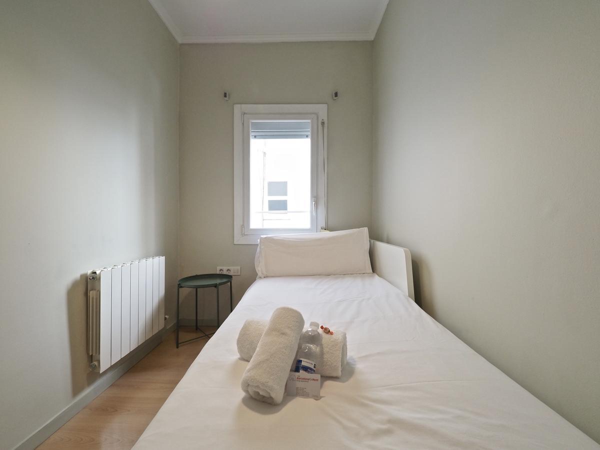 Barcelonaforrent Sagrada Penthouse Apartamento *
