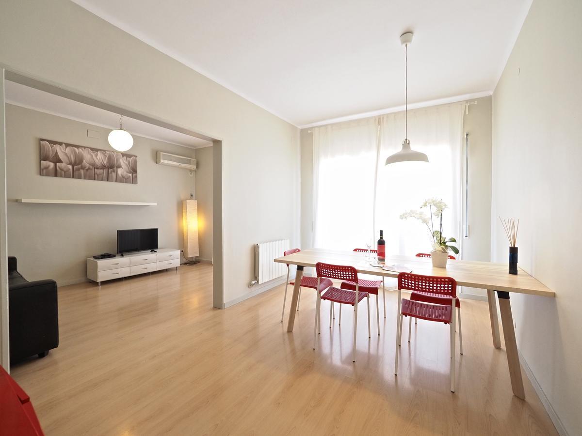 Barcelonaforrent Sagrada Penthouse Apartamento Barcelona