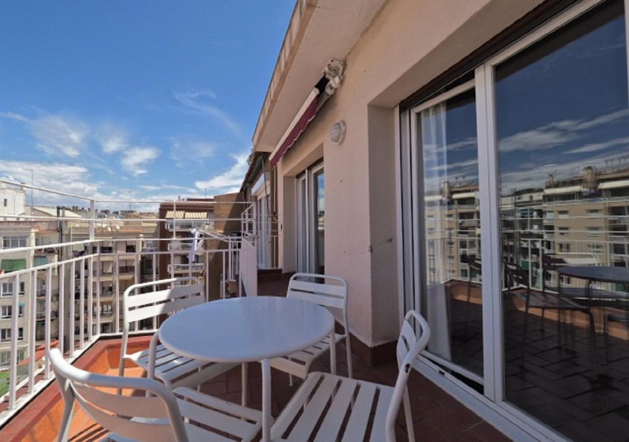 Barcelonaforrent Sagrada Penthouse Apartamento *